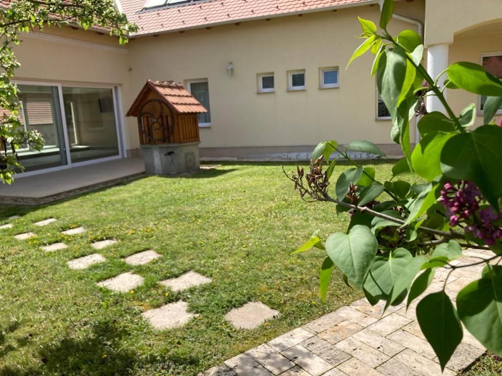 Villa Gracia Balatongyörök Exterior foto