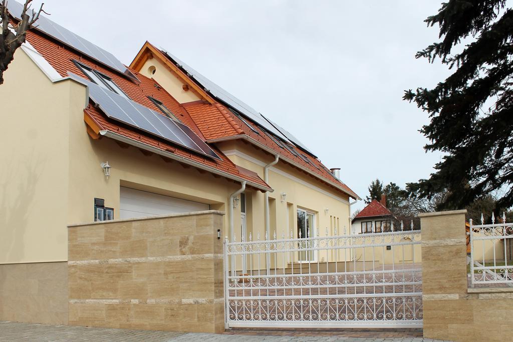 Villa Gracia Balatongyörök Exterior foto